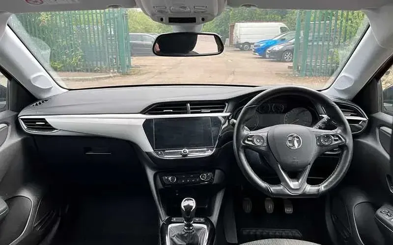 Used Vauxhall Corsa S 101 HP (74 kW) 2020 Red Hatchback