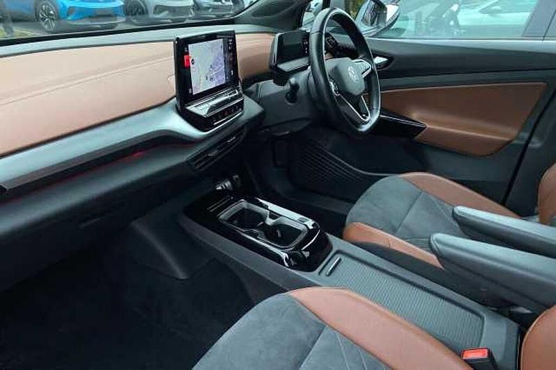 Image 2/4