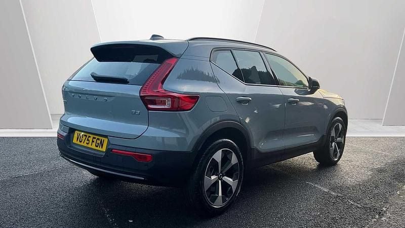 New Volvo XC40 Plus 2025 Grey SUV