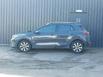 Used Kia Stonic 99 HP (72 kW) 2023 Grey SUV