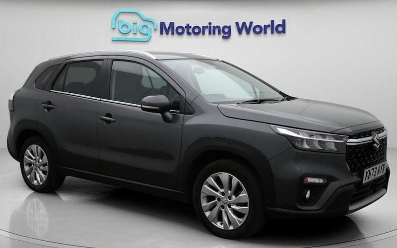 Used 2025 Suzuki SX4 S-Cross SUV | £14,800 (Good price) - Image 1/4