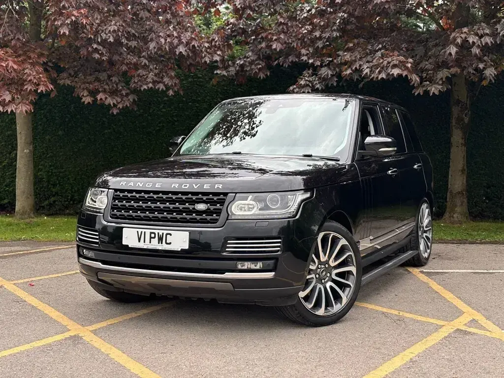 Used Land Rover Range Rover Vogue SE 306 HP (225 kW) 2018 Black SUV