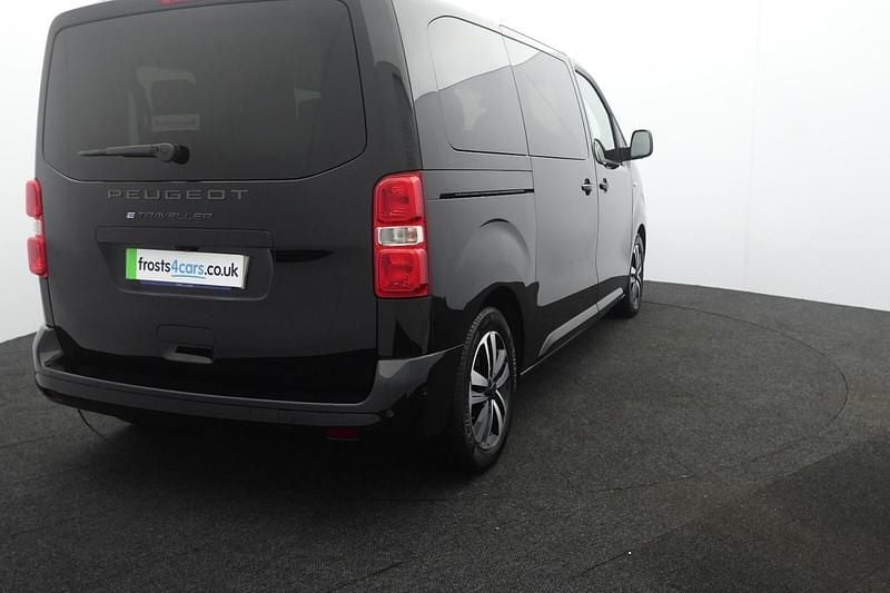 Used Peugeot e-Traveller Allure 100 kW (136 HP) 2024 Black MPV