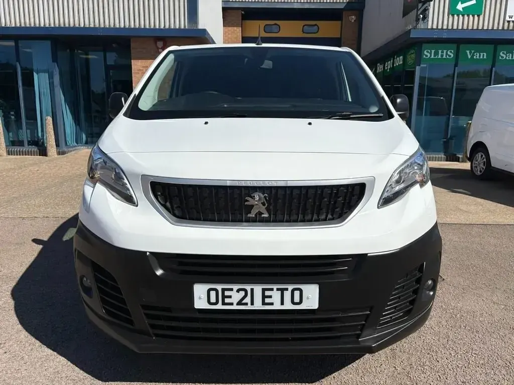 Second-hand Peugeot Expert S 2021 Alb Van