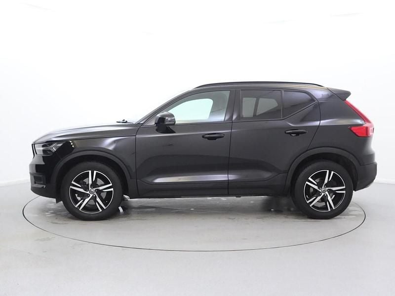Used Volvo XC40 R-Design 190 HP (139 kW) 2019 Black SUV