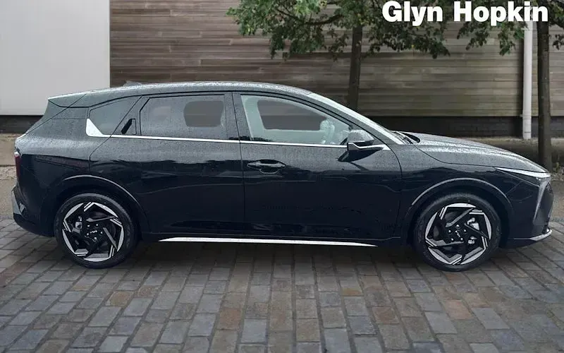 New Kia K4 GT-Line 150 HP (110 kW) 2026 Black Hatchback