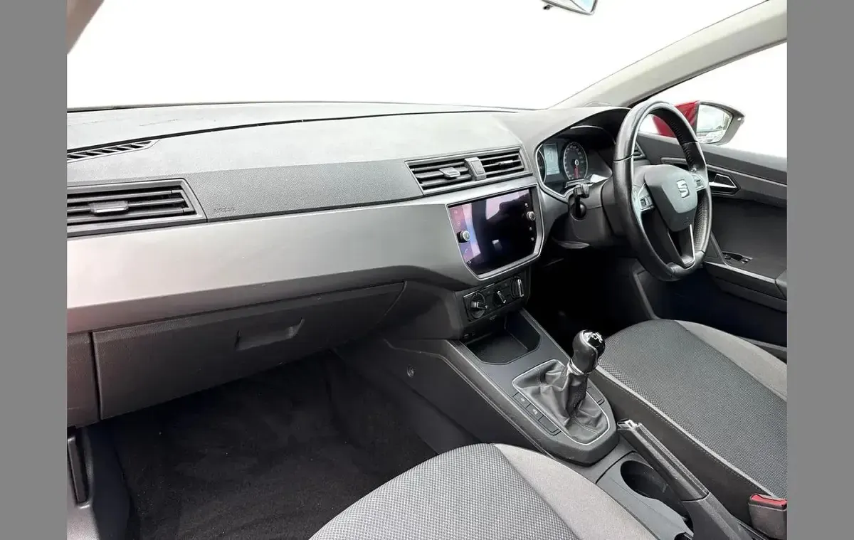 Used Seat Ibiza SE Technology 94 HP (69 kW) 2018 Red Hatchback