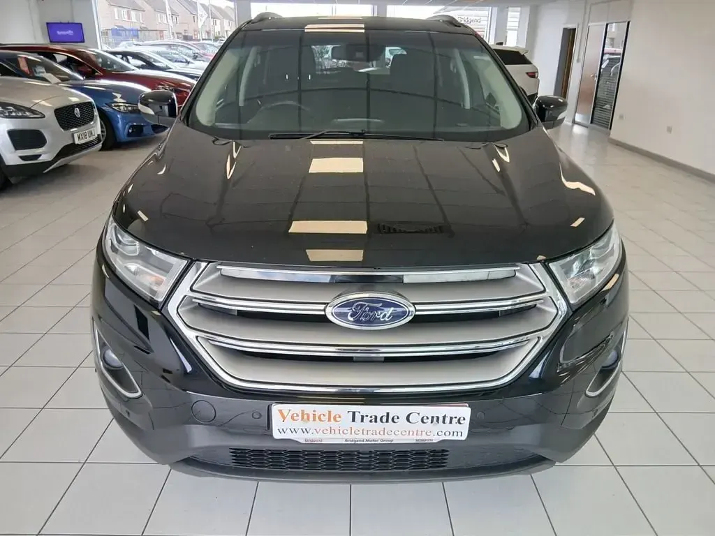 Gebraucht Ford Edge Zetec 180 PS (132 kW) 2018 Schwarz SUV
