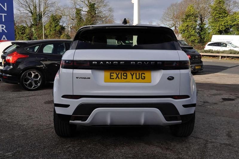 Used Land Rover Range Rover evoque First Edition 2019 White Estate