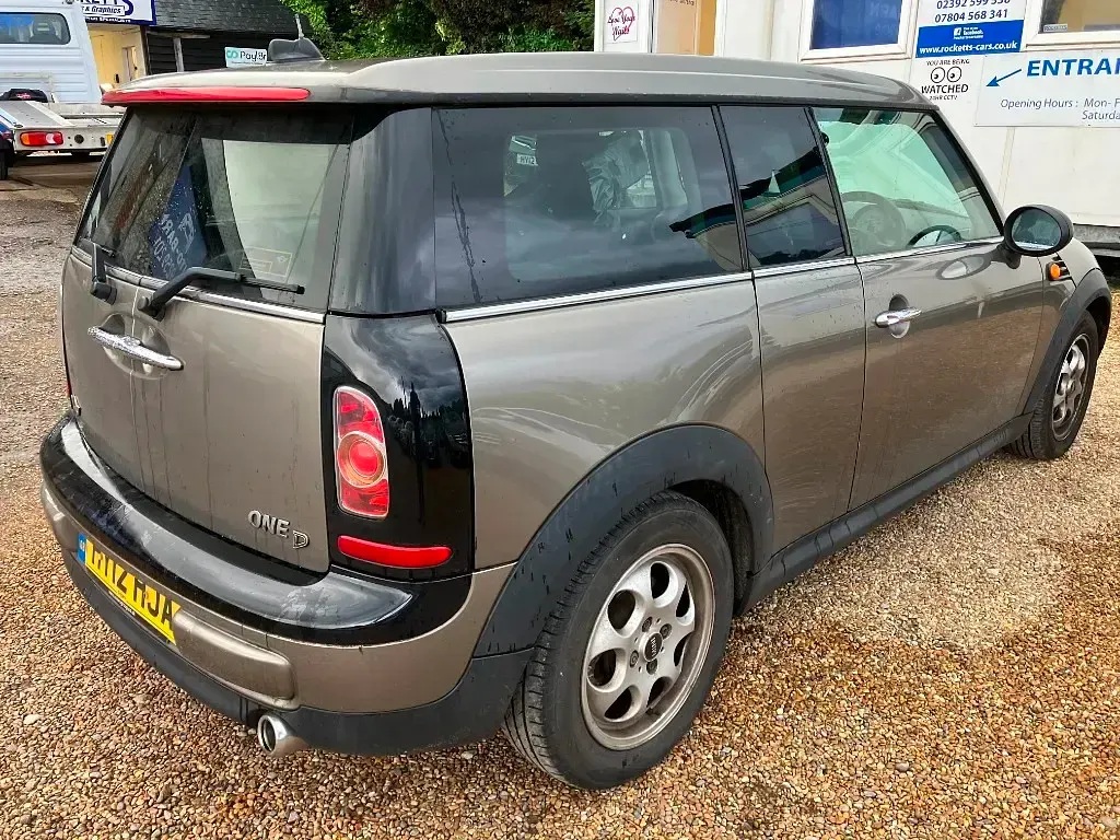 Używany Mini Clubman 2012 Srebrny Kombi