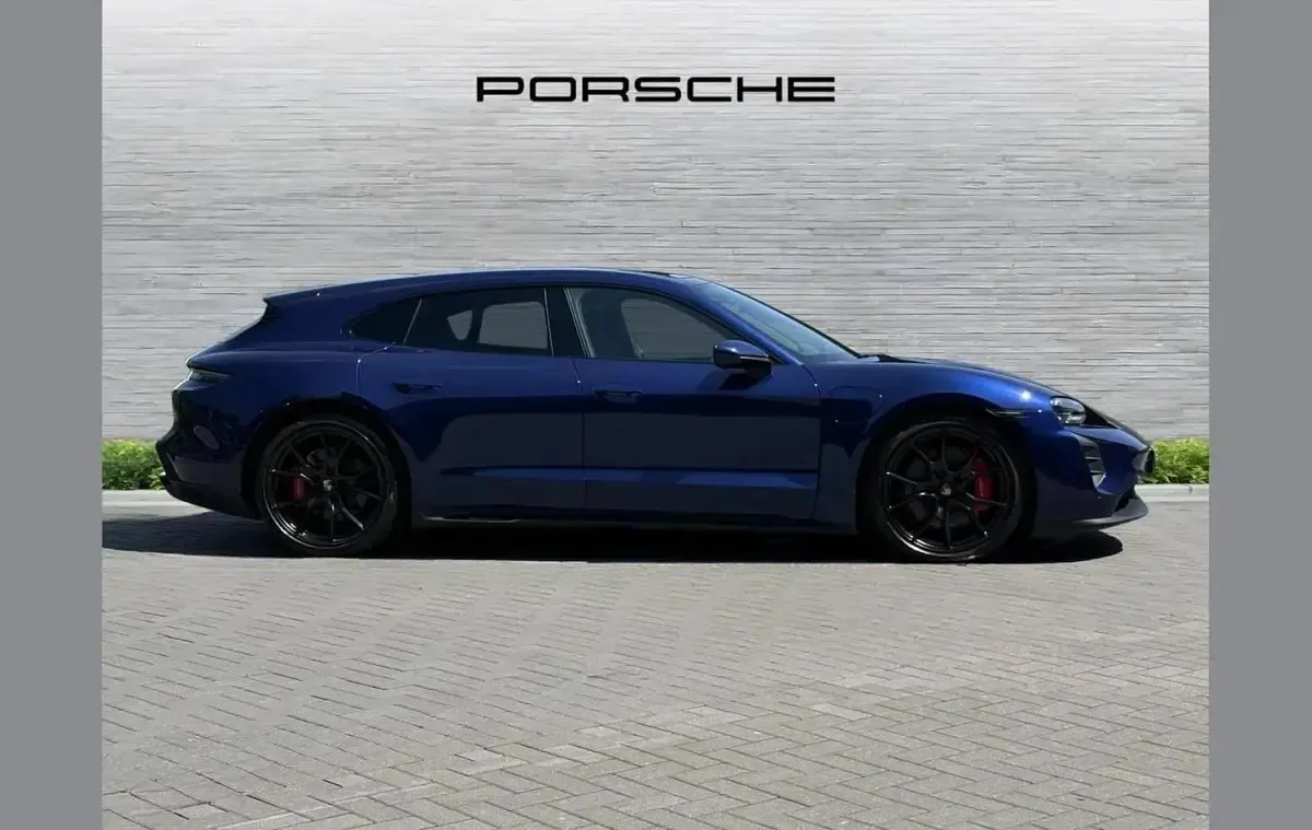 Used Porsche Taycan 439 kW (598 HP) 2023 Blue Estate