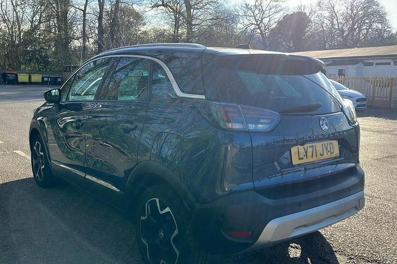 Used Vauxhall Crossland Ultimate 130 HP (95 kW) 2022 Blue SUV