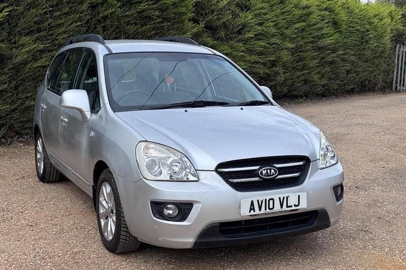 Silver Used 2010 Kia Carens 2 MPV | £2,485 - Image 1/1