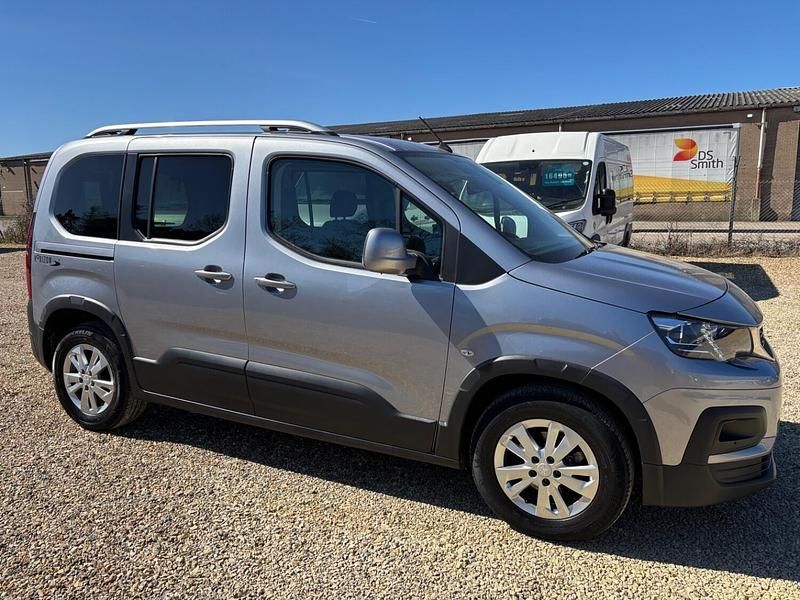Used Peugeot Rifter Allure 2021 Grey MPV