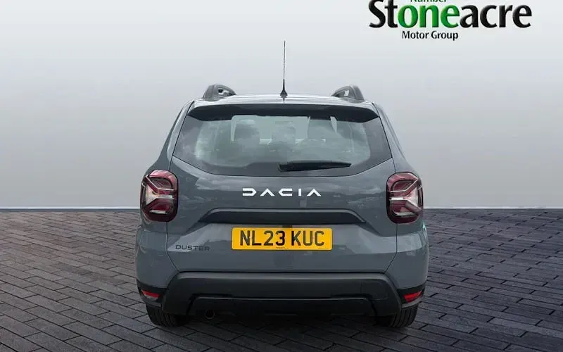 Used Dacia Duster Essentiel 90 HP (66 kW) 2023 Grey SUV