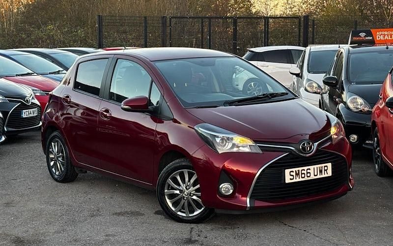 Used 2016 Toyota Yaris Hatchback | £6,695 (Fair price) - Image 1/4
