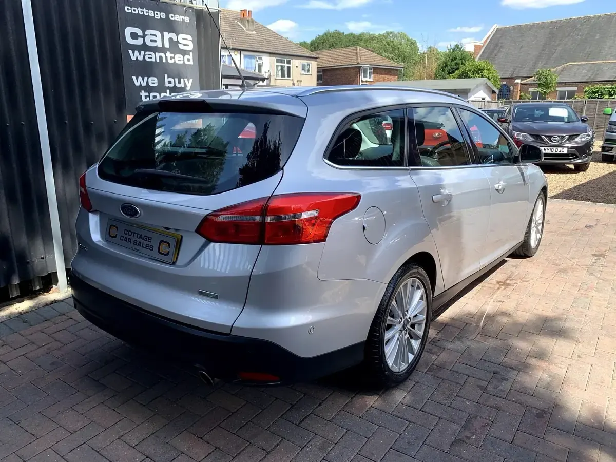Used Ford Focus Titanium X 182 HP (133 kW) 2015 Silver Estate
