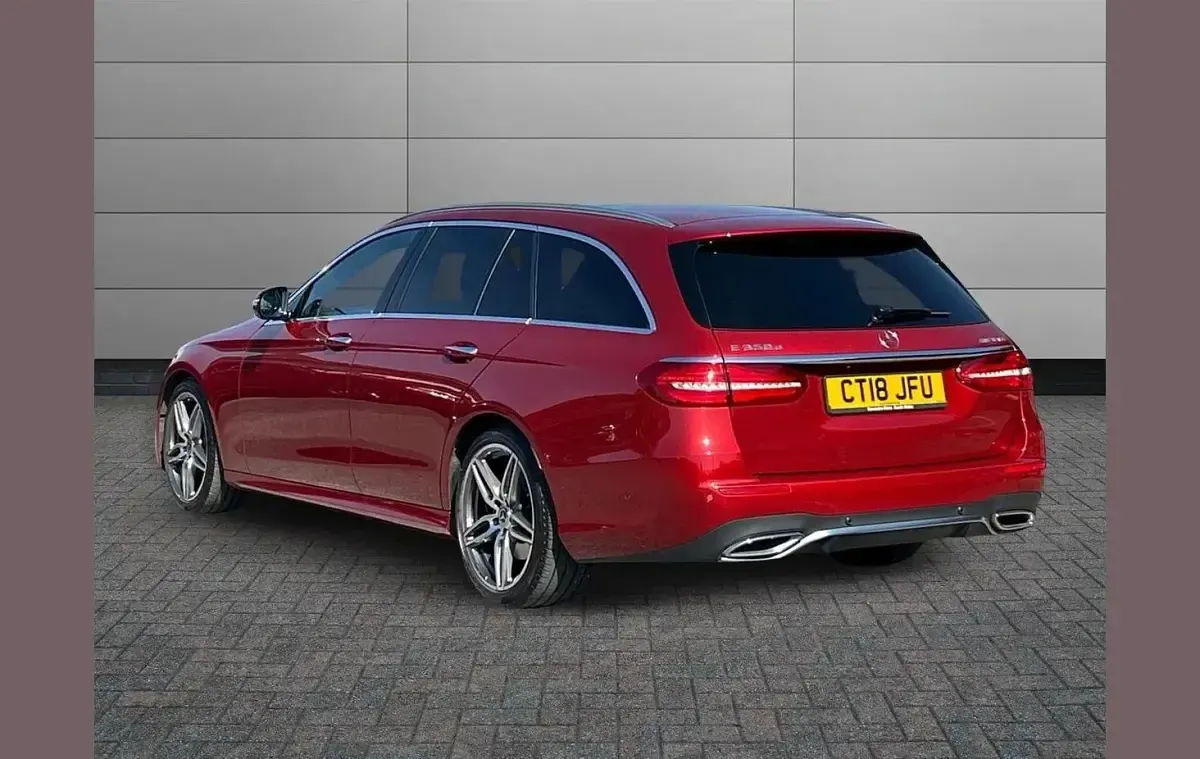Used Mercedes E350 AMG Line Premium 258 HP (189 kW) 2018 Red Estate