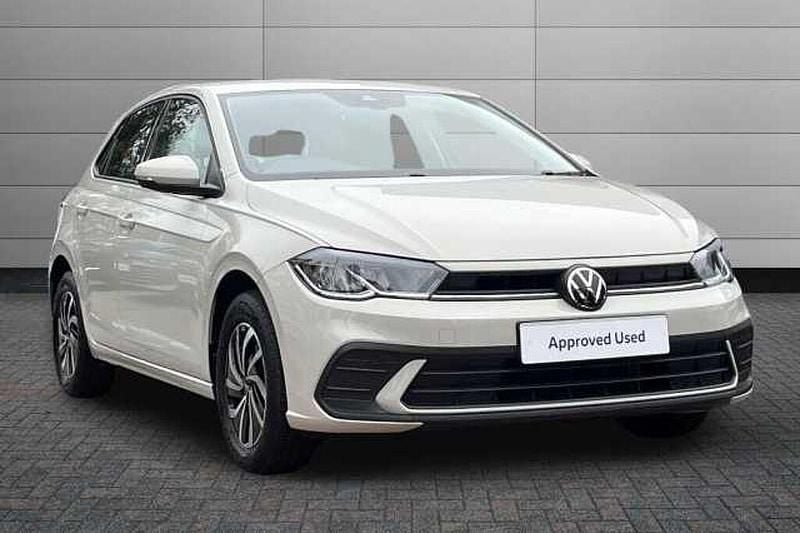 Used 2023 VW Polo | £15,850 (Good price) - Image 1/4