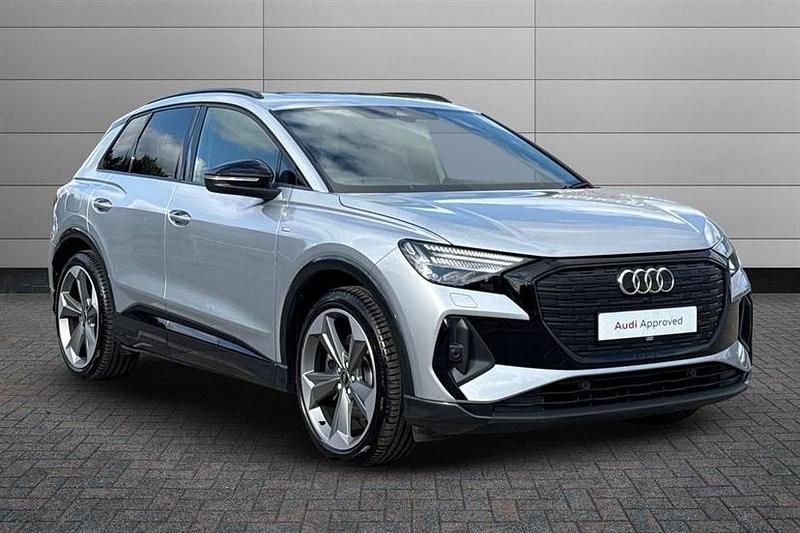 Floret silver met Used 2024 Audi Q4 e-tron Advanced SUV | £38,650 (Super price) - Image 1/4