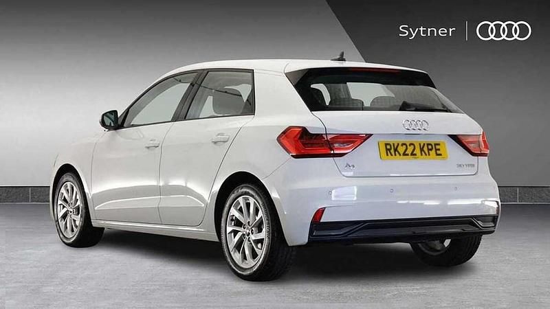 Used Audi A1 Sport 108 HP (79 kW) 2022 White SUV