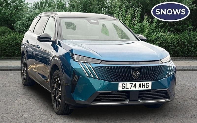 Used Peugeot 5008 GT 136 HP (100 kW) 2024 Obsession blue SUV