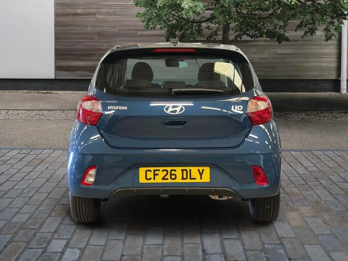 New Hyundai i10 Advanced 63 HP (46 kW) 2026 Blue Hatchback