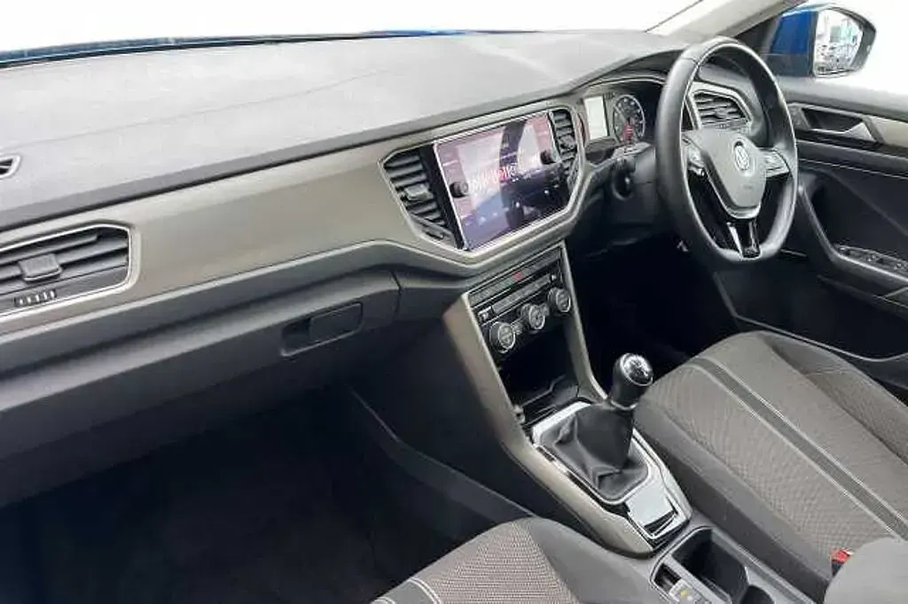 Used VW T-Roc 115 HP (84 kW) 2020 SUV
