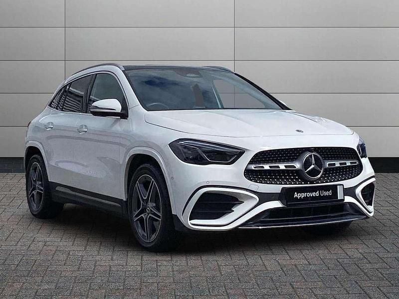 White Used 2024 Mercedes GLA220 AMG Line Premium Plus SUV | £37,990 (Expensive) - Image 1/4