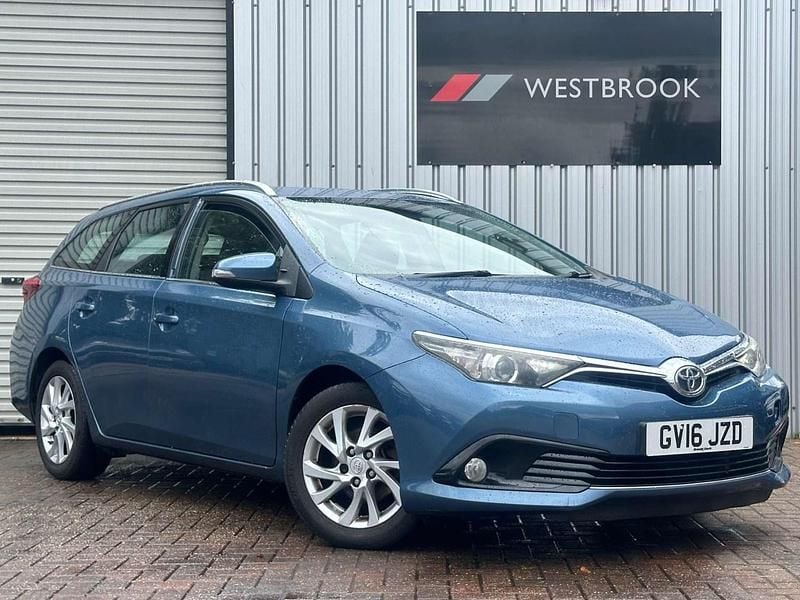 Blue Used 2016 Toyota Auris Business Edition Estate | £5,740 (Fair price) - Image 1/4