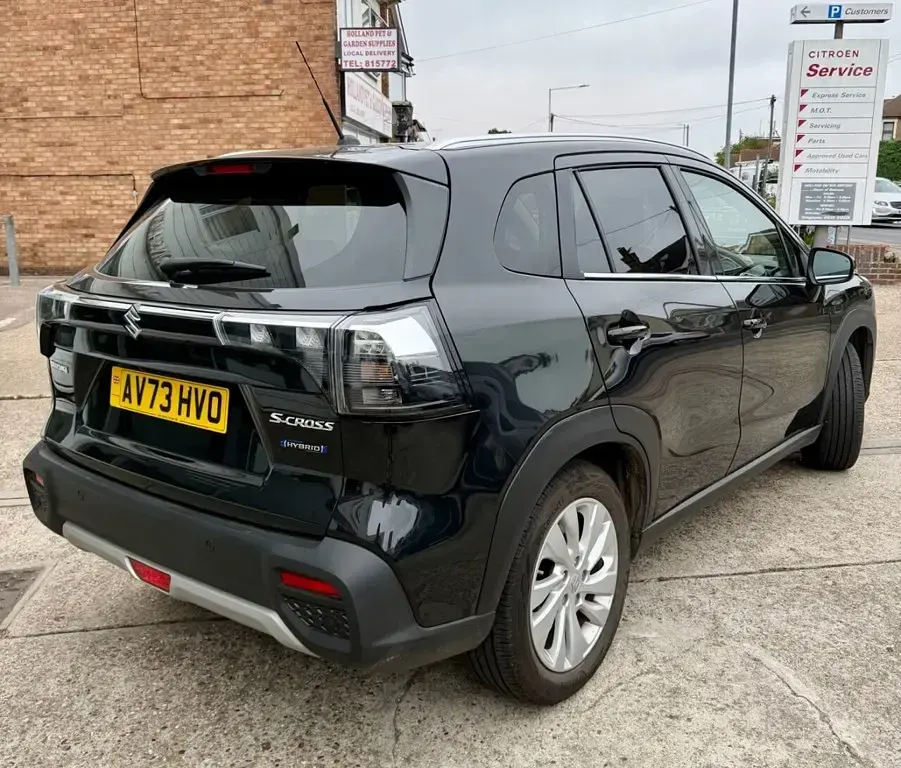 Used Suzuki SX4 S-Cross 115 HP (84 kW) 2023 Black SUV