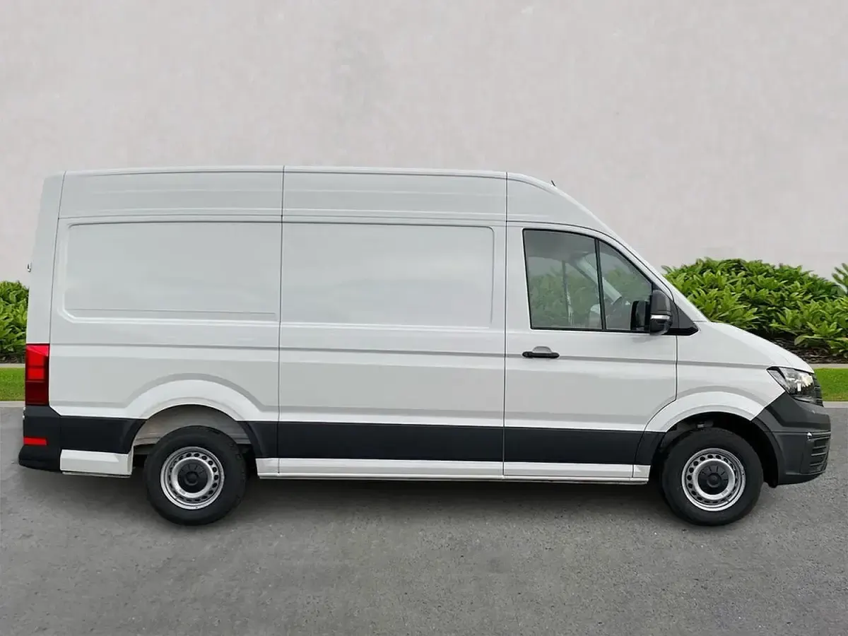 Used VW Crafter Business 140 HP (102 kW) 2025 White Van