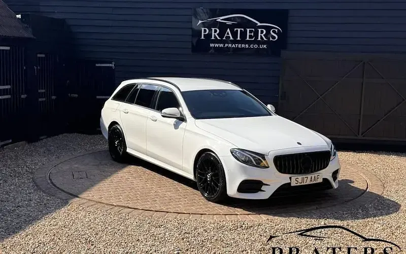 Begagnad Mercedes E220 AMG line 194 HK (142 kW) 2019 Kombi