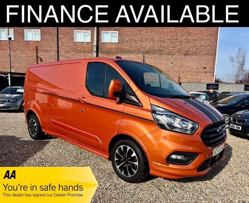 Used Ford Transit Custom Sport 170 HP (125 kW) 2023 Orange Van