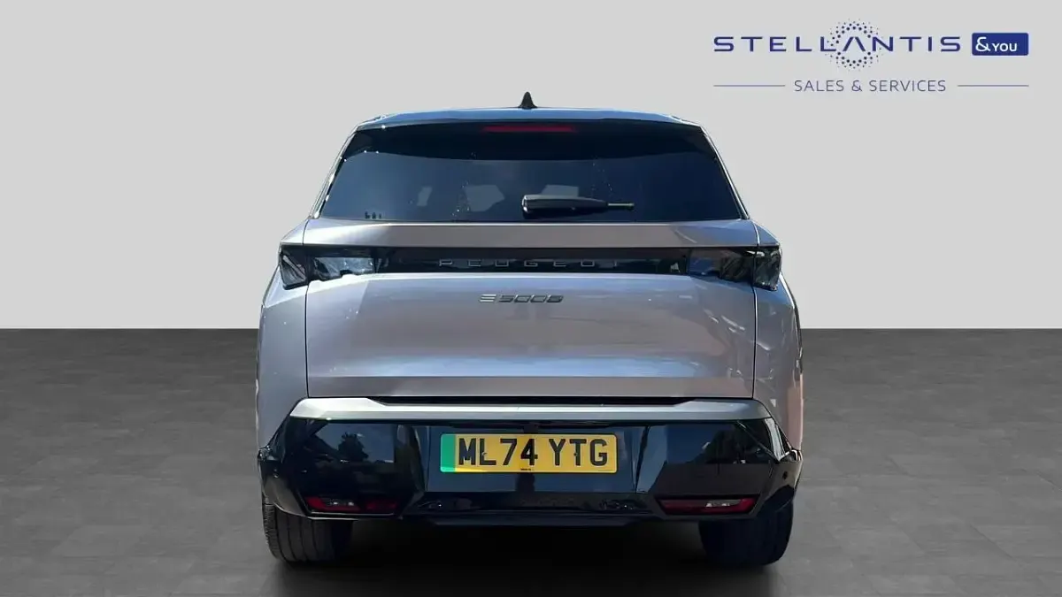 Used Peugeot 5008 GT 152 kW (207 HP) 2024 Grey SUV