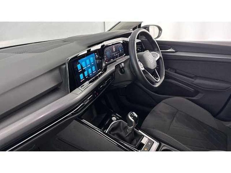 Used VW Golf VIII 130 HP (95 kW) 2023