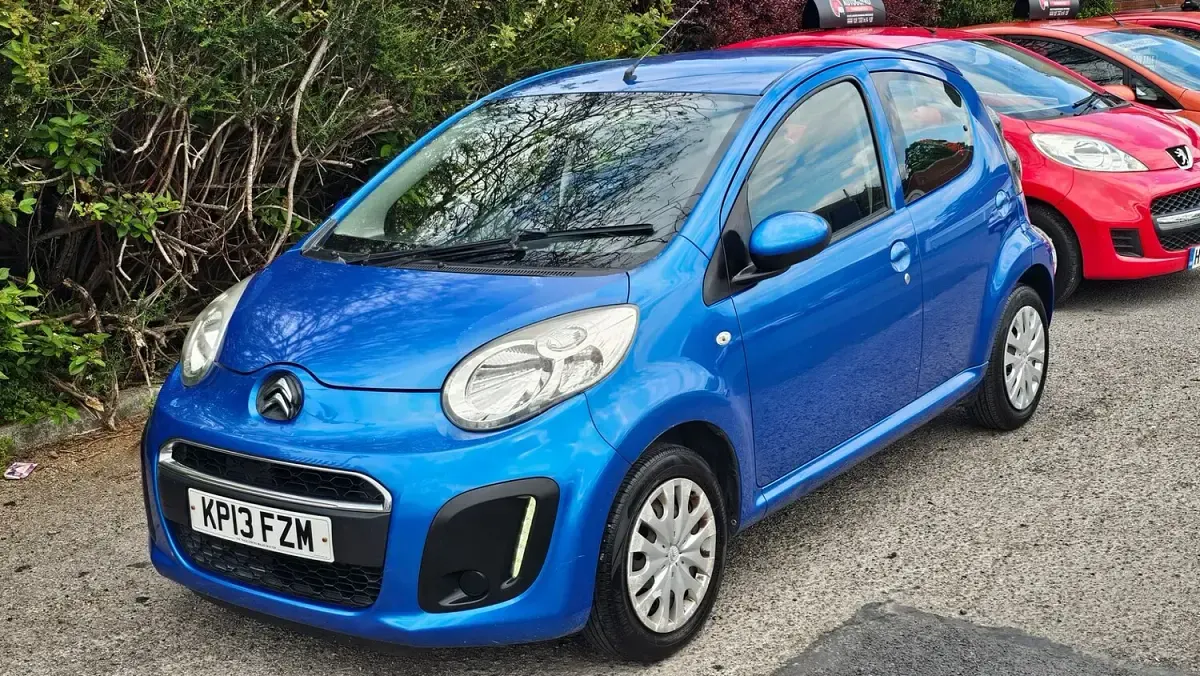 Used Citroën C1 VTR Sport 68 HP (50 kW) 2013 Blue Hatchback