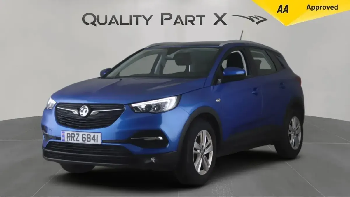 Used Vauxhall Grandland X S 130 HP (95 kW) 2020 Blue SUV