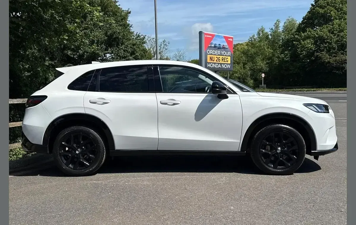 Used Honda ZR-V Advance 184 HP (135 kW) 2024 White SUV