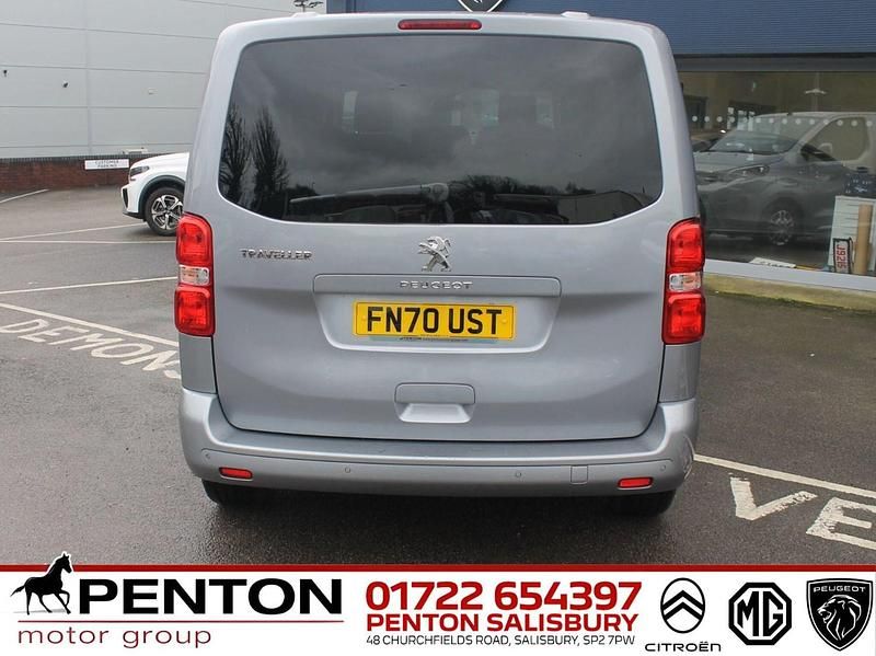 Used Peugeot Traveller Business-Line 120 HP (88 kW) 2020 Grey MPV