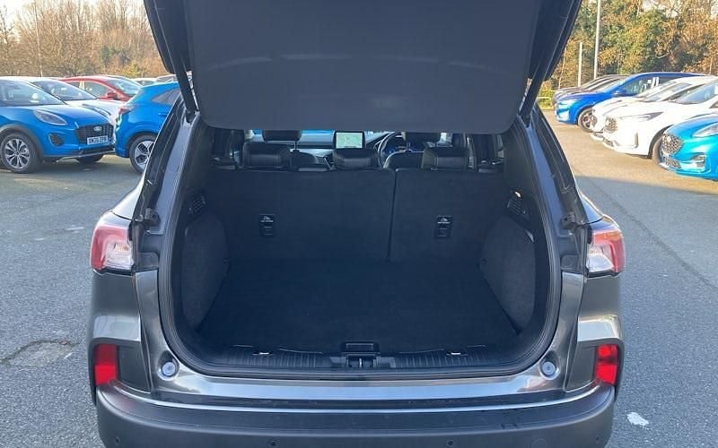 Used Ford Kuga Titanium 150 HP (110 kW) 2023 Grey SUV