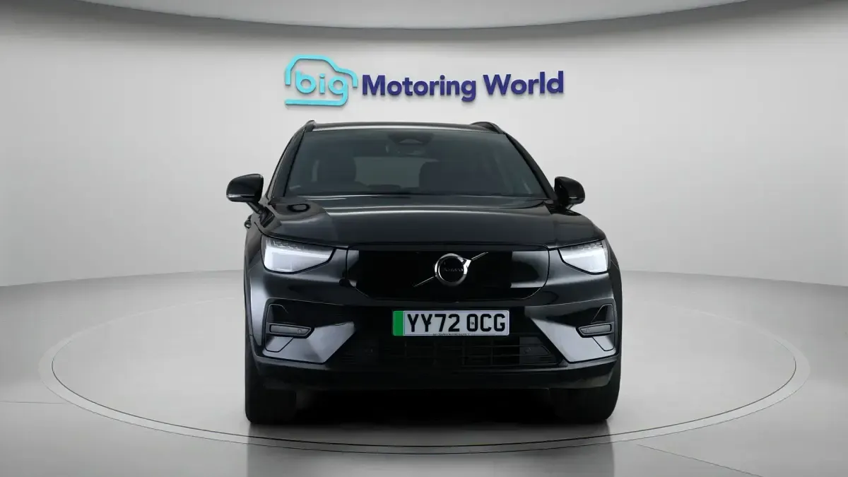 Used Volvo XC40 Core 300 kW (408 HP) 2022 Black SUV