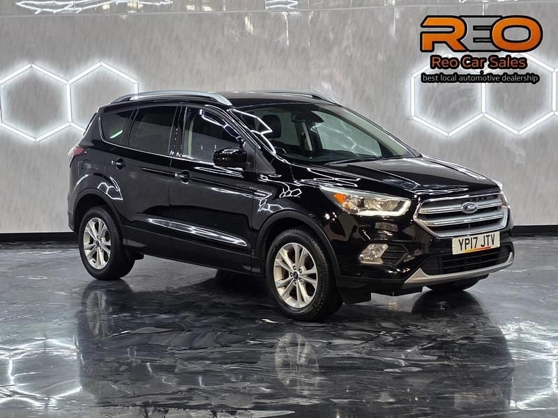 Used Ford Kuga Titanium 150 HP (110 kW) 2017 Black SUV