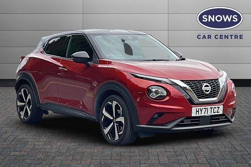 Red Used 2021 Nissan Juke S SUV | £14,799 (Fair price) - Image 1/4