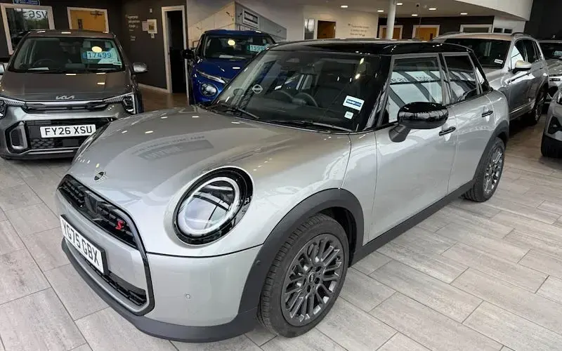 Used Mini Cooper Classic 150 kW (204 HP) 2026 Hatchback