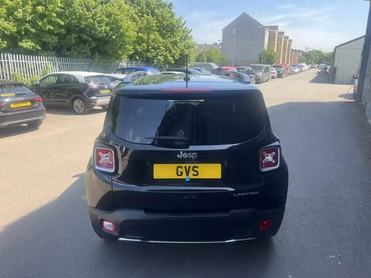 Used Jeep Renegade Limited 140 HP (102 kW) 2016 Black SUV