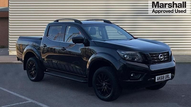 Black Used 2018 Nissan Navara N-Guard Pickup | £16,625 (Good price) - Image 1/4