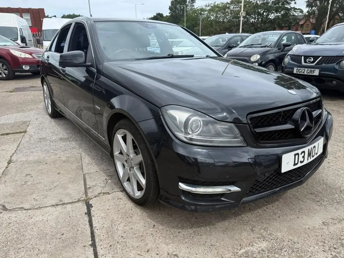 Used Mercedes C220 167 HP (122 kW) 2012 Black Sedan