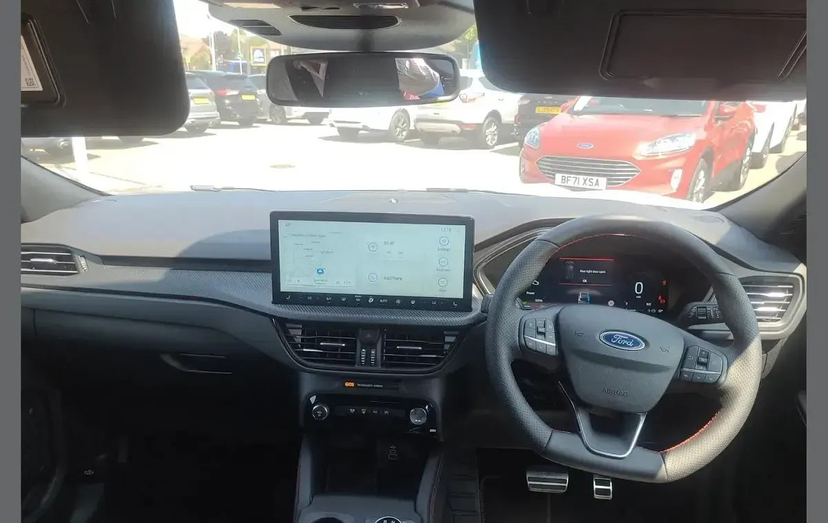 Used Ford Kuga ST-Line X 239 HP (175 kW) 2025 White SUV