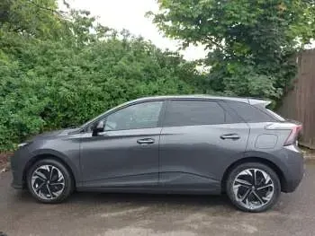 Used MG MG4 EV Trophy 149 kW (203 HP) 2023 Grey Hatchback